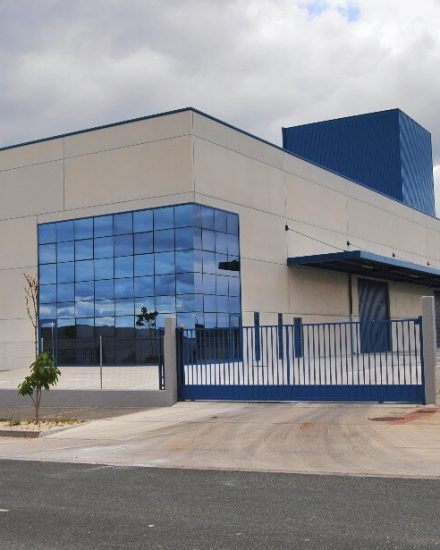 Nave industrial de la empresa Galical, en Galicia.